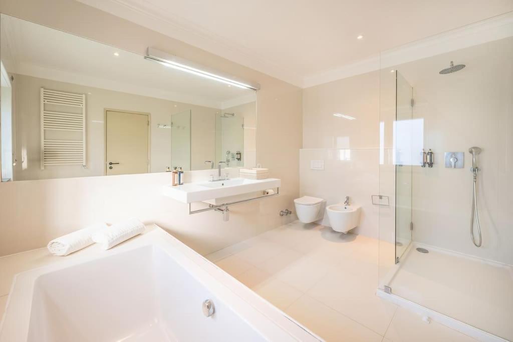 Casa Rosario - Three Bedroom Villa With Private Pool カスカイス エクステリア 写真